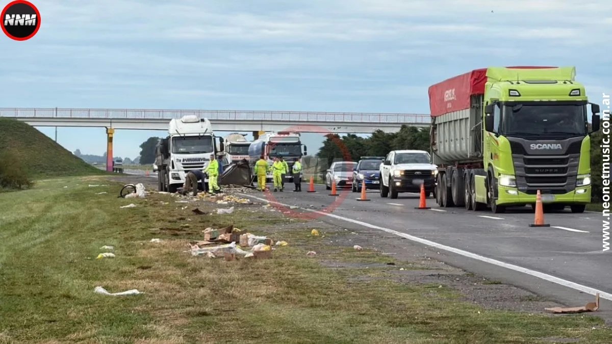 Santa Fe: dos camiones chocaron a la altura de Sauce Viejo