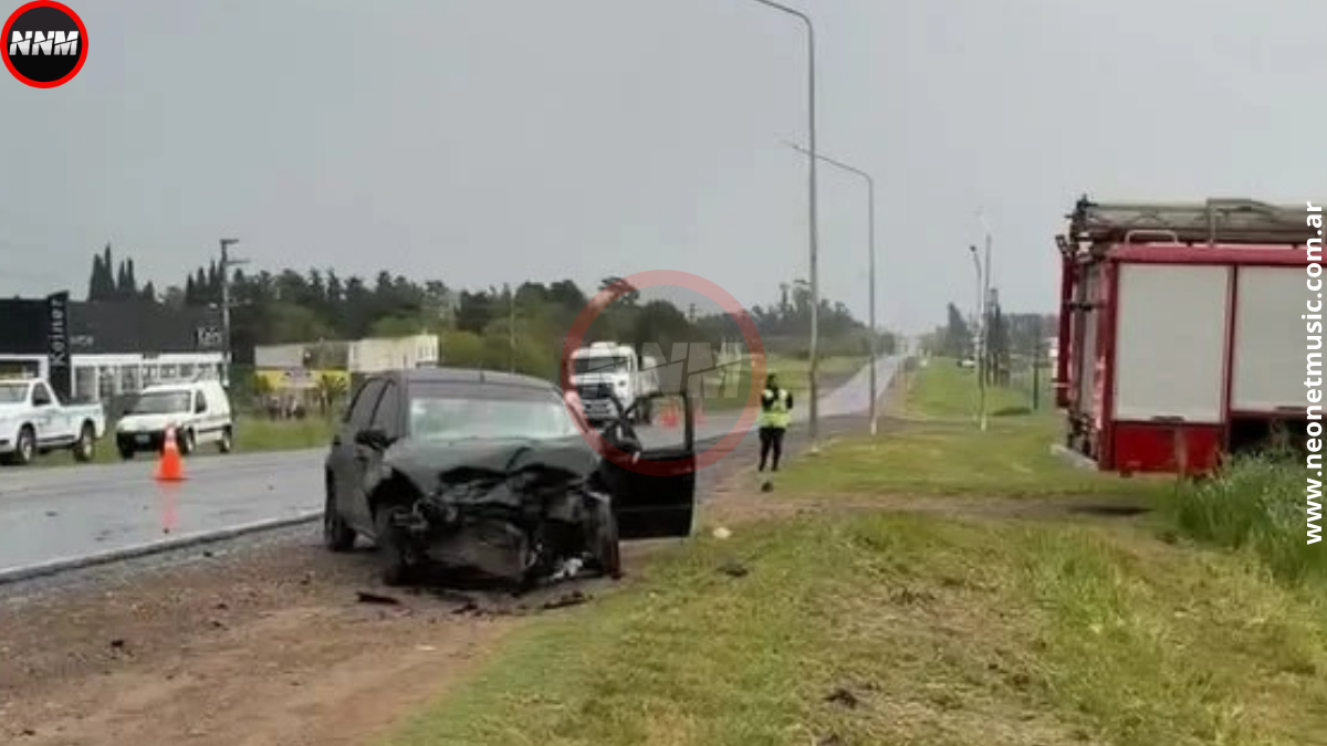 Crespo: choque entre dos vehículos en la Ruta 12